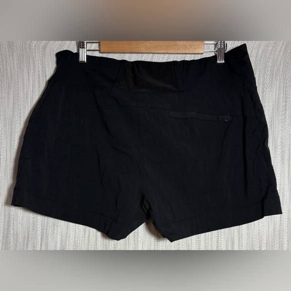 Athleta Women's Black Athletic Shorts - Picture 2 of 3